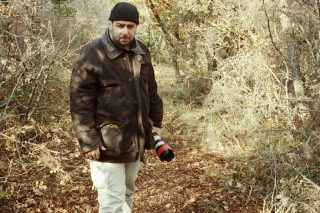 Ο Πάνος Πετρόπουλος με όπλο τον φωτογραφικό φακό του αποτύπωνε εικόνες που σόκαραν και συγκινούσαν